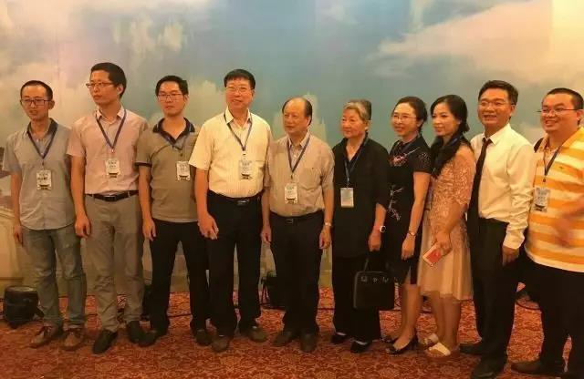 医学院的“老中青”