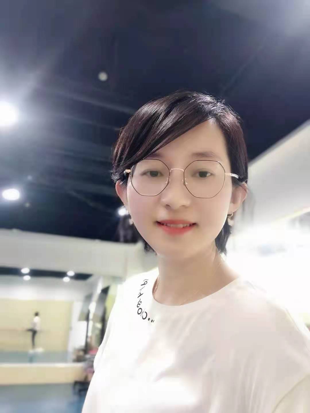 09级上医基础医学院病理学与病理生理学高英华:迎面未知,砥砺前行