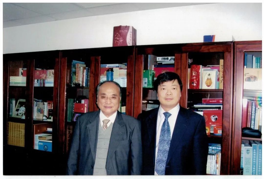 深切缅怀叶世昌先生